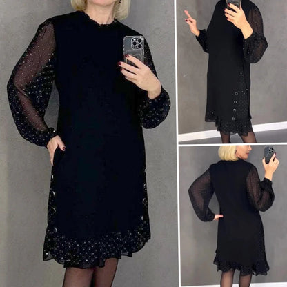 ✨ Tiulowa sukienka z okrągłym dekoltem zdobiona lśniącymi kryształkami