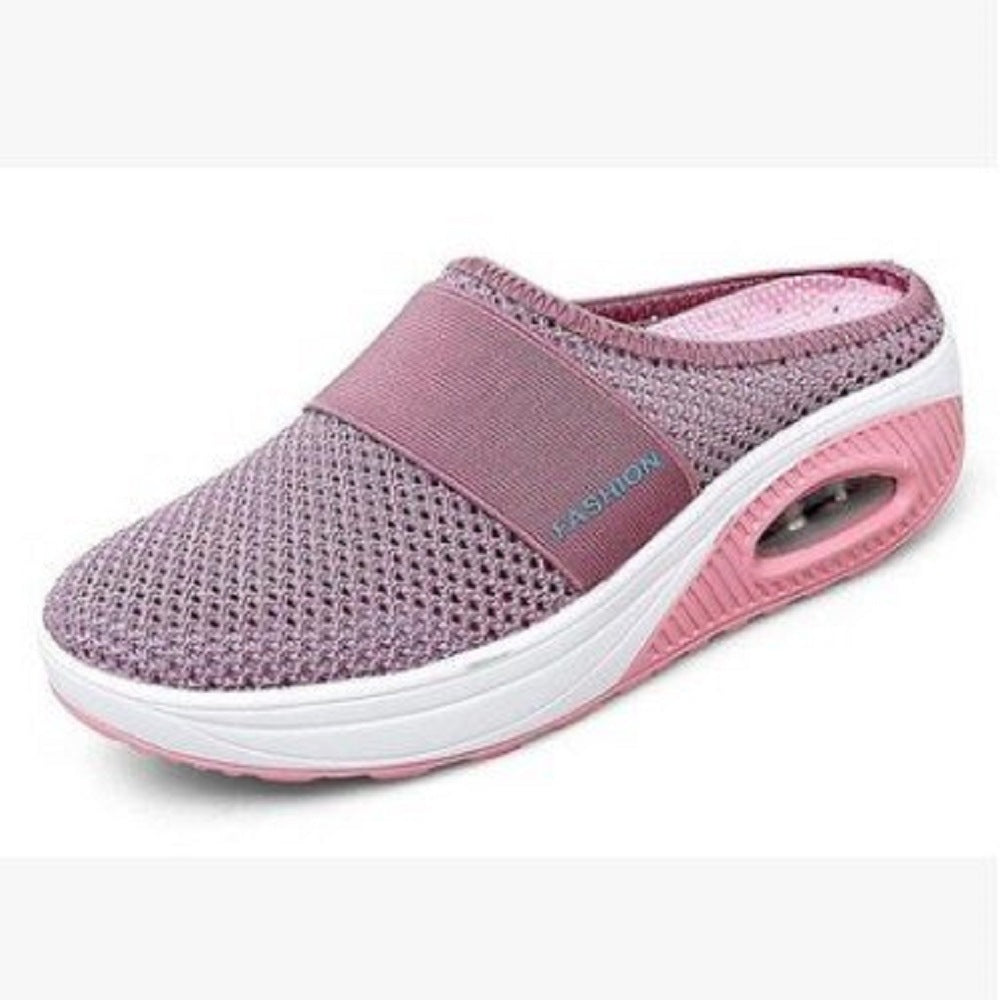 Lässige Mesh-Hausschuhe mit flacher Sohle und schrägem Absatz für Damen
