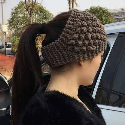 Breites gestricktes Ohrenschutz-Stirnband für Damen, winterlich warmes Haar-Accessoire mit Blumenmuster